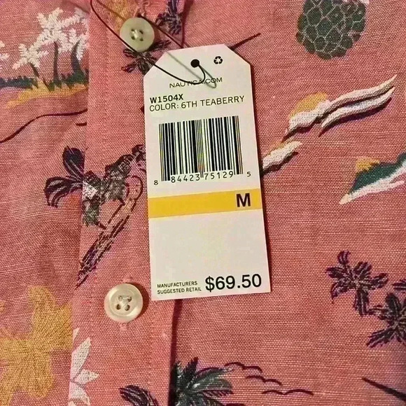 Nautica Short Sleev Button Down -Medium - Picture 2 of 4
